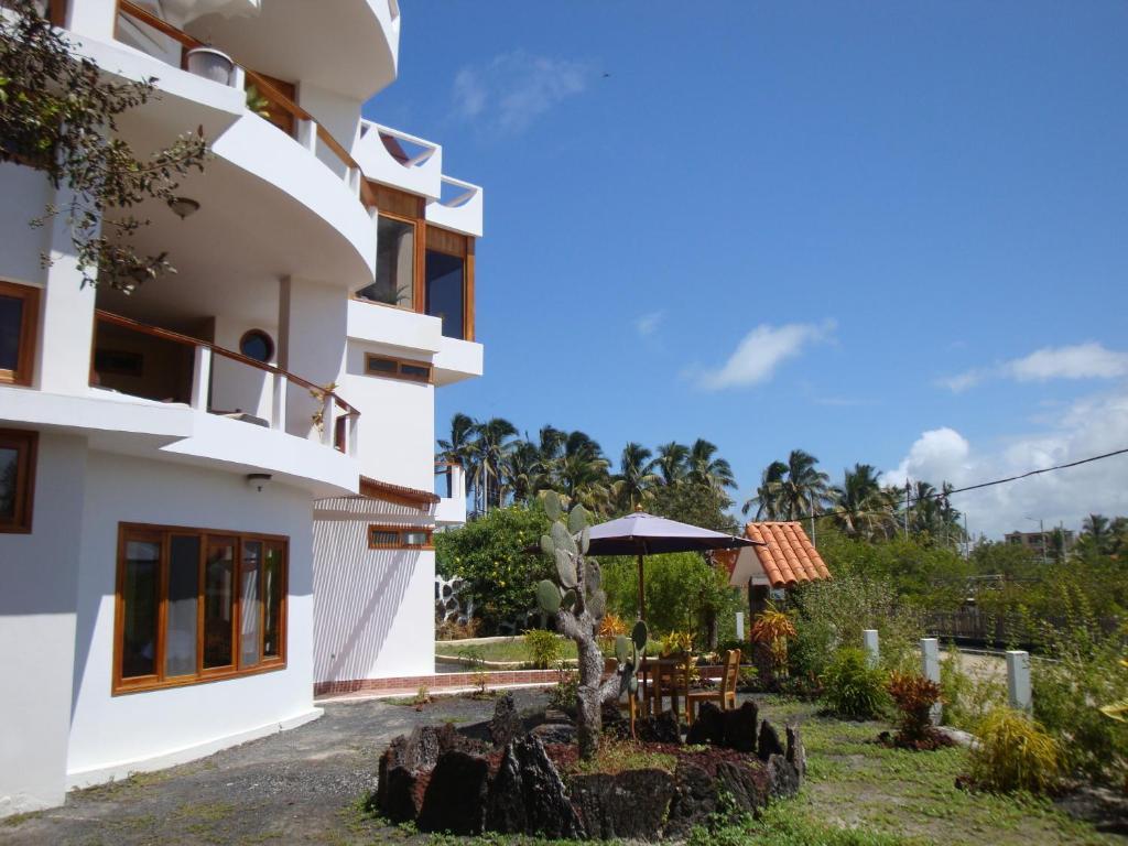 Hotel La Laguna Galapagos بْوُرتو فيلاميل المظهر الخارجي الصورة